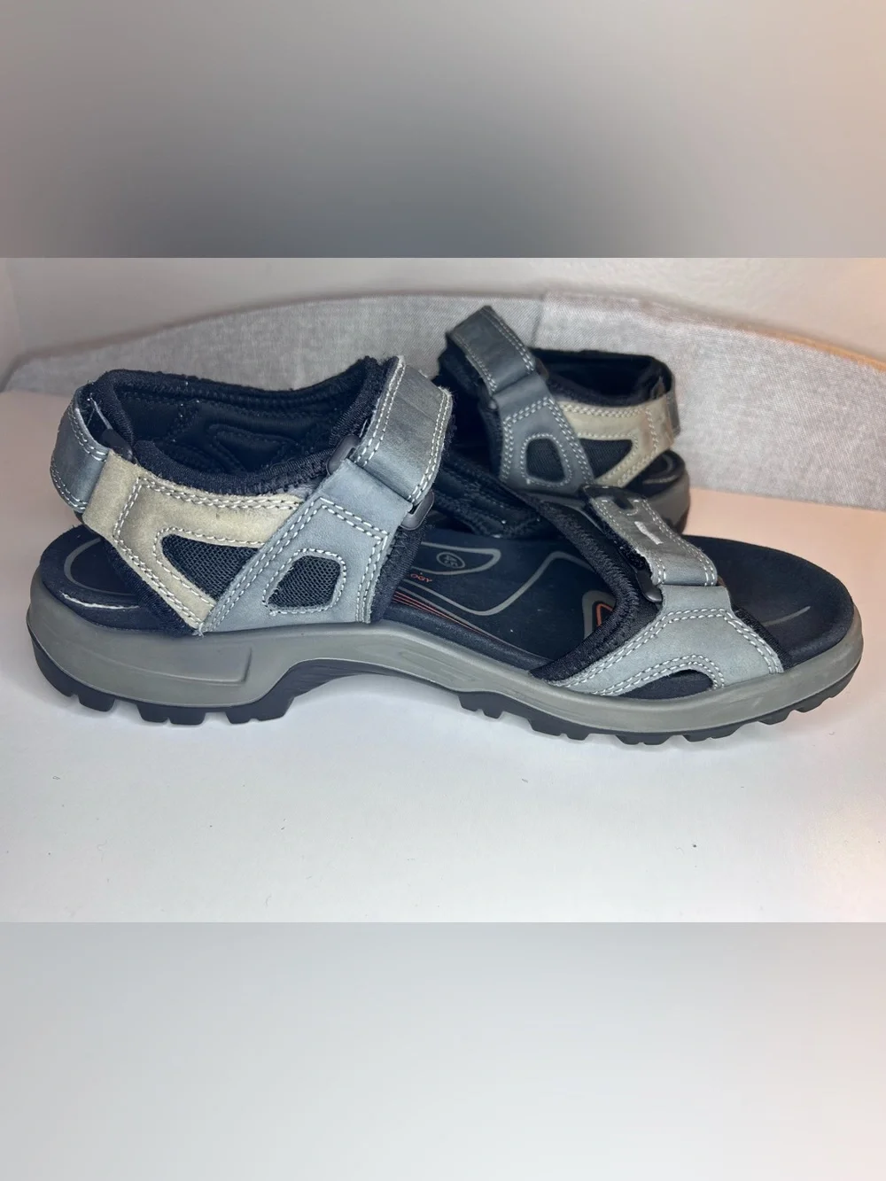 ECCO Offroad Yucatan Leather Hiking Comfort Sandals EU 45 Gray